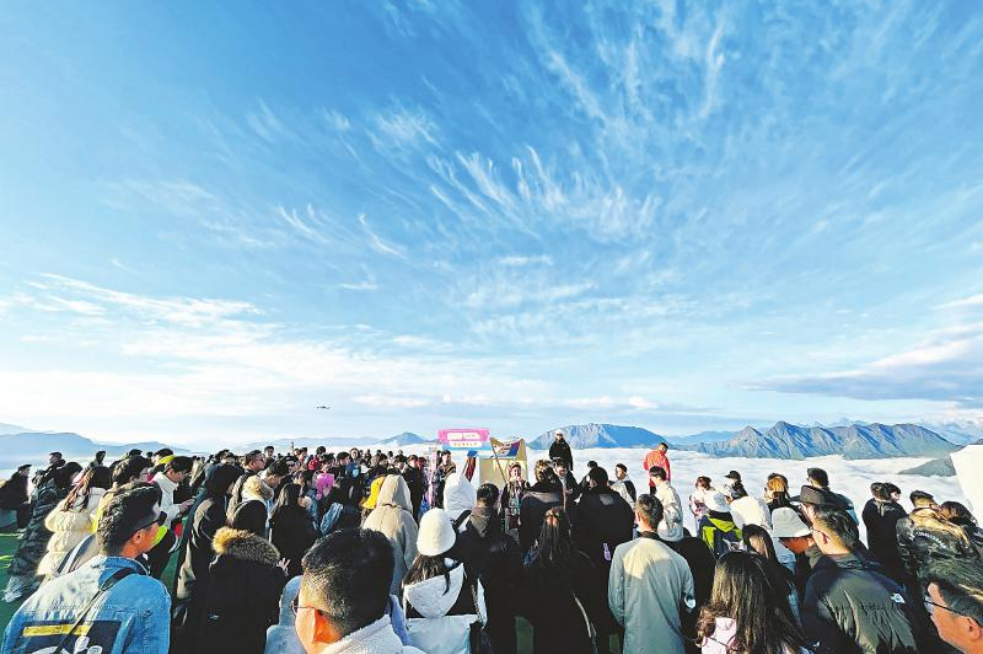 省40001百老汇集团端午文旅市场跑出加速度